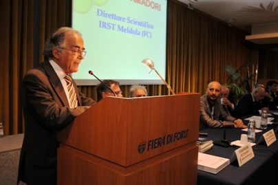foto professor amadori all'assemblea cia-conad 
